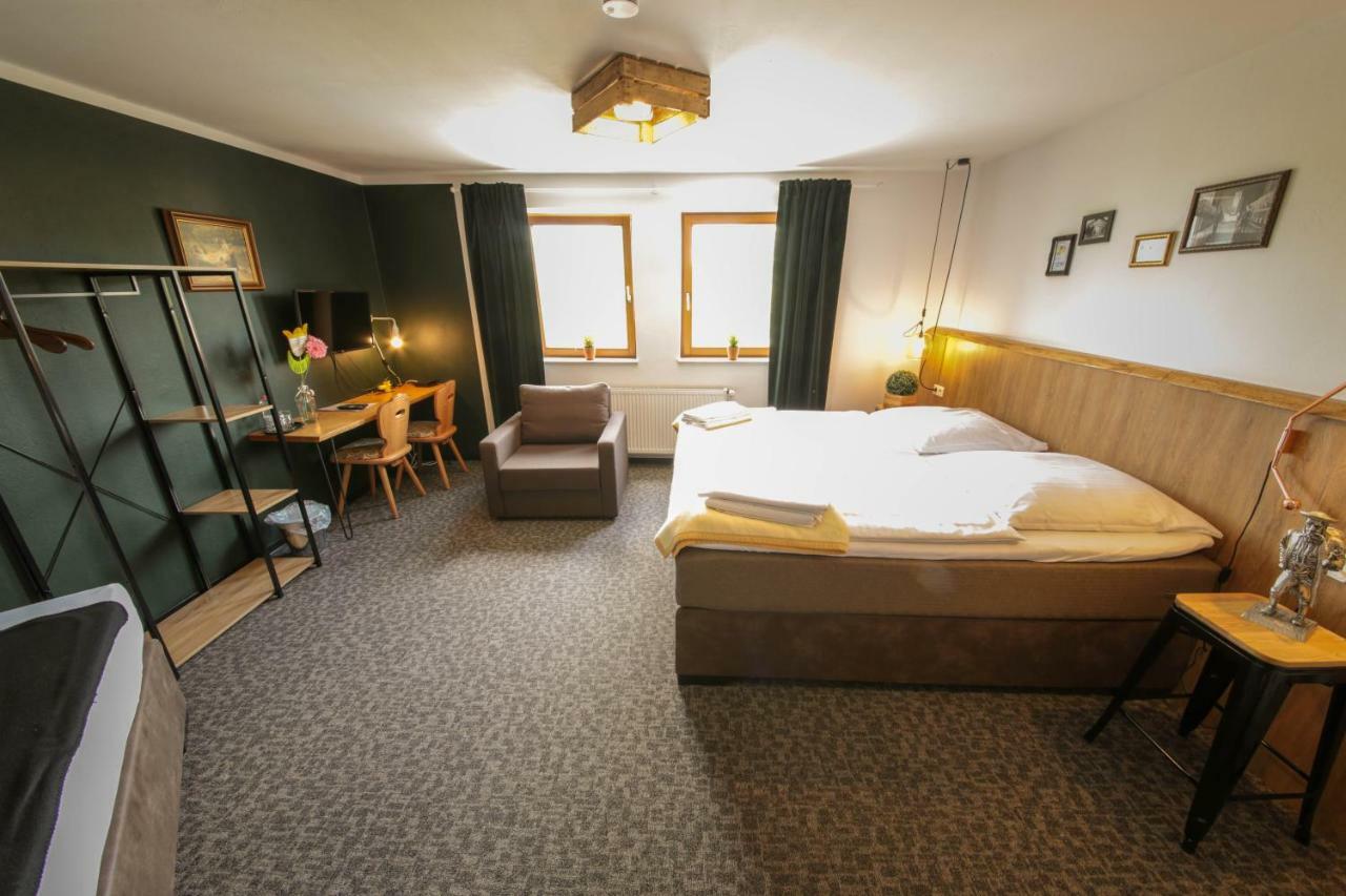 בילפלד Hotel Kraus מראה חיצוני תמונה